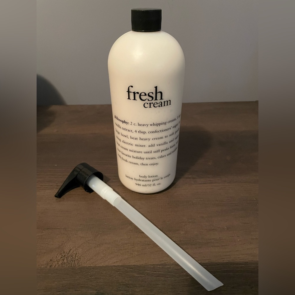 NWT Fresh Cream Philosophy Mega Size Body Lotion with pump